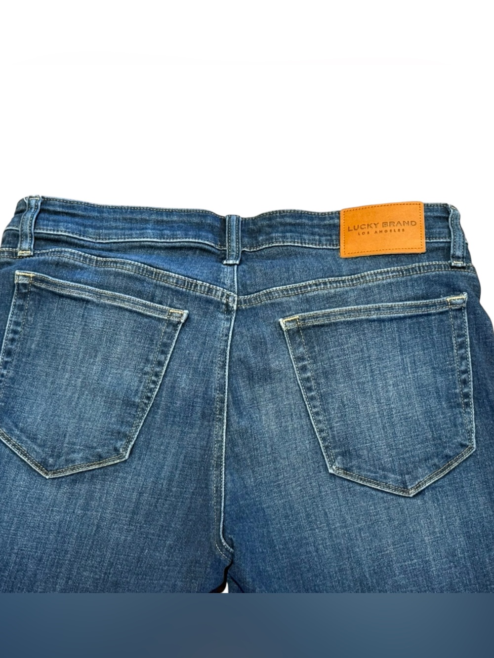 Lucky Brand Womens 12/31 Blue Denim Jean Bermuda Shorts - Picture 3 of 9